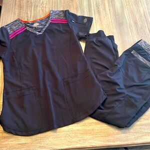 Dickies Scrub set 🖤🩷